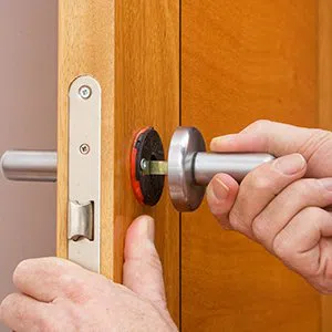 Father Son Locksmith Store Pittsburgh, PA 412-387-9468 - broken-key-extraction